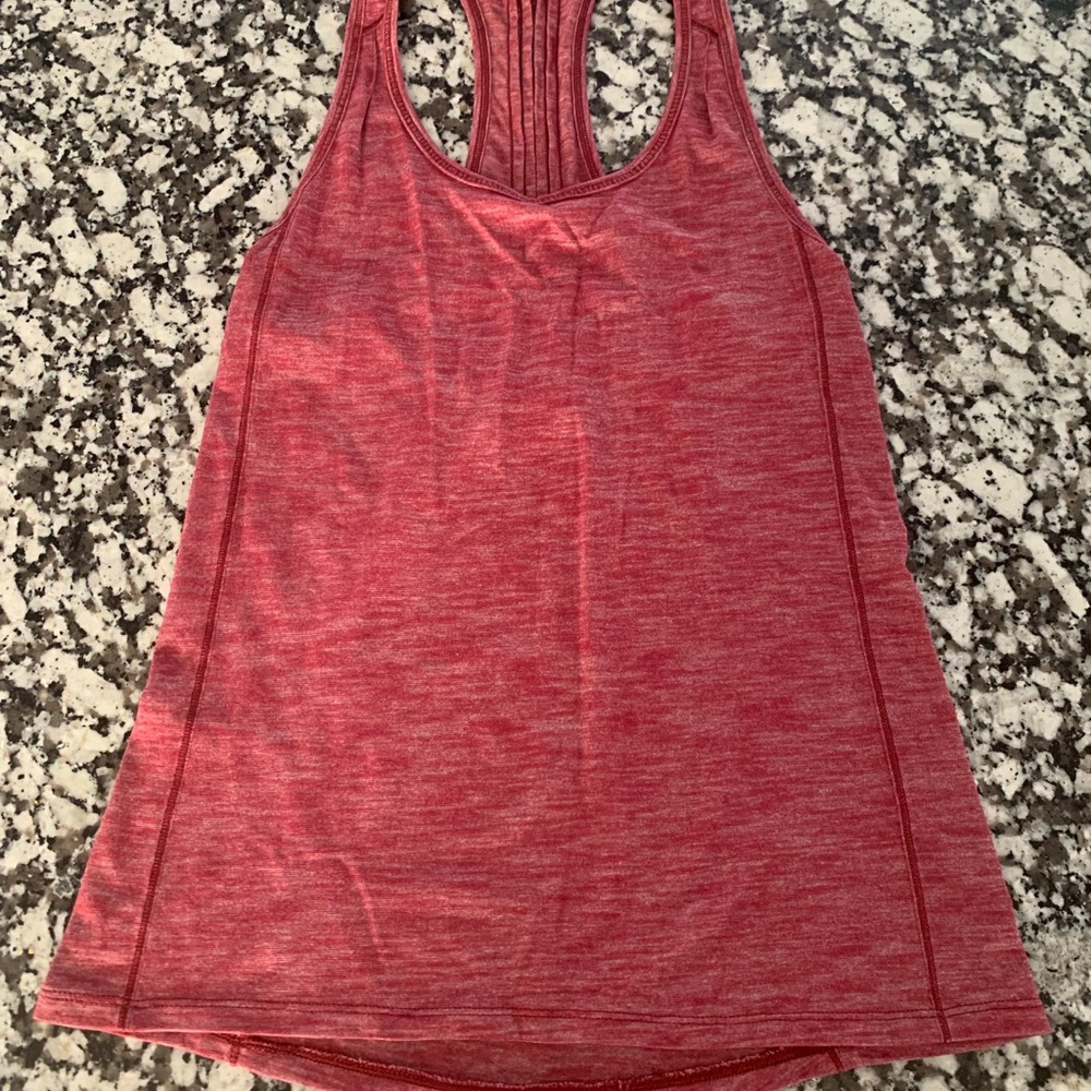 Lululemon-Women's Red Sleeveless Top